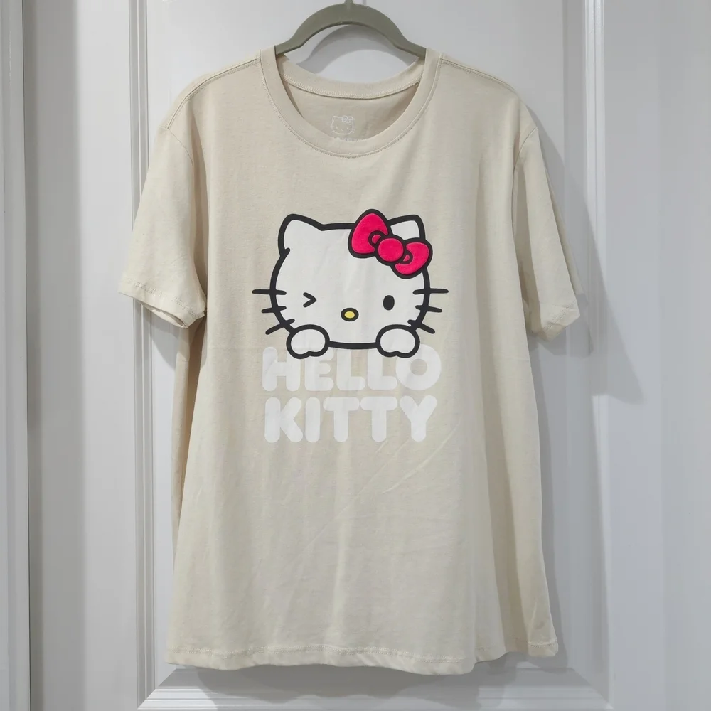 ✨️4/$20. Hello Kitty Beige Tee, Novelty Cream Short Sleeve Soft Touch Tee M - Picture 4 of 10